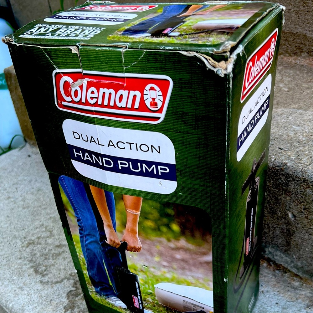 DUAL ACTION
HAND PUMP “COLEMAN”